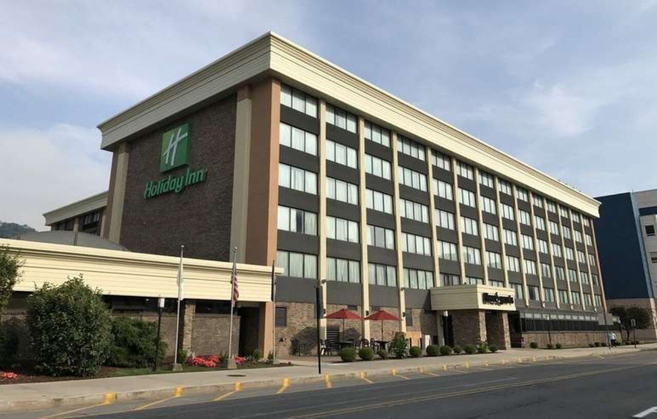 Holiday Inn Johnstown-Downtown By Ihg Exterior photo